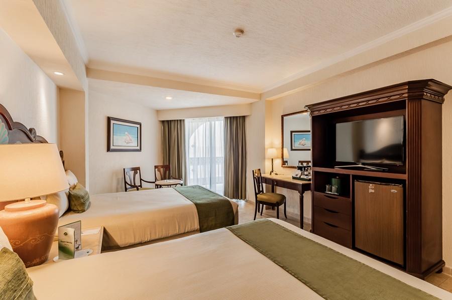 Gr Solaris Caribe Otel Cancun Dış mekan fotoğraf