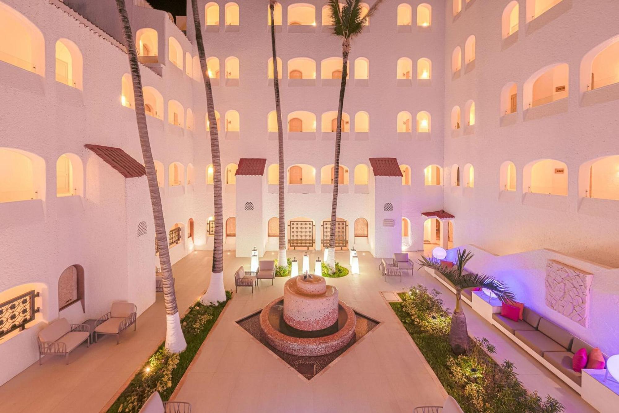 Gr Solaris Caribe Otel Cancun Dış mekan fotoğraf
